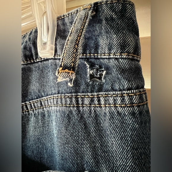 Brand New! Jeans - Picture 5 of 6